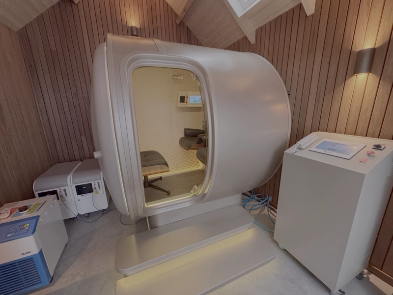 OxyHelp C2 hyperbare kamer met transparante zijwanden